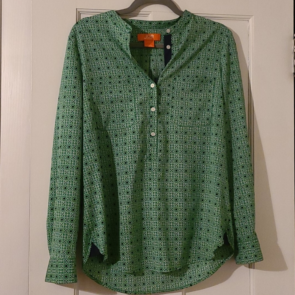 Long sleeve green and navy  blue patterned blouse